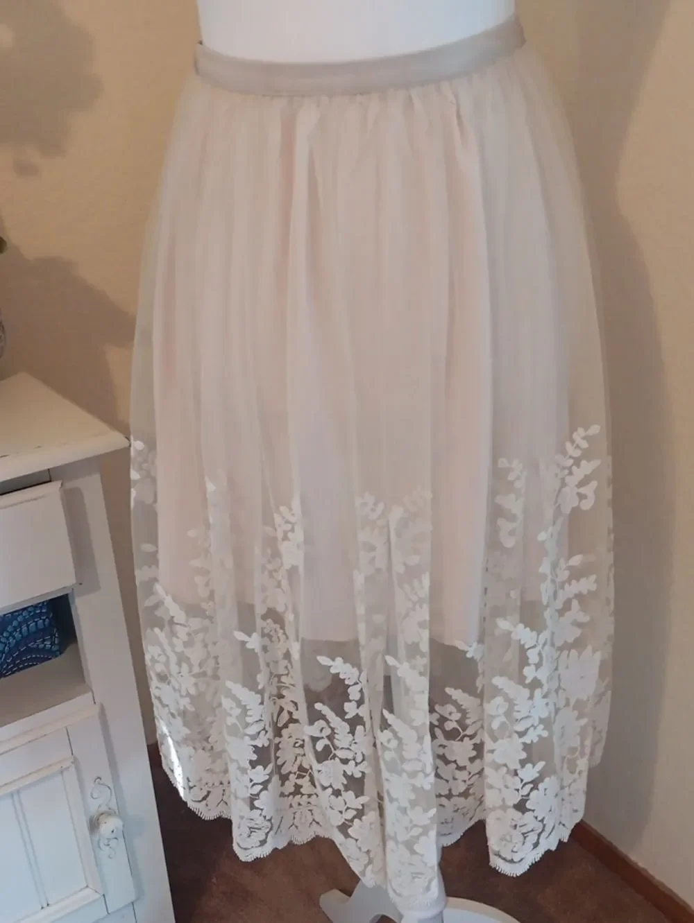 Lacemade ivory collection